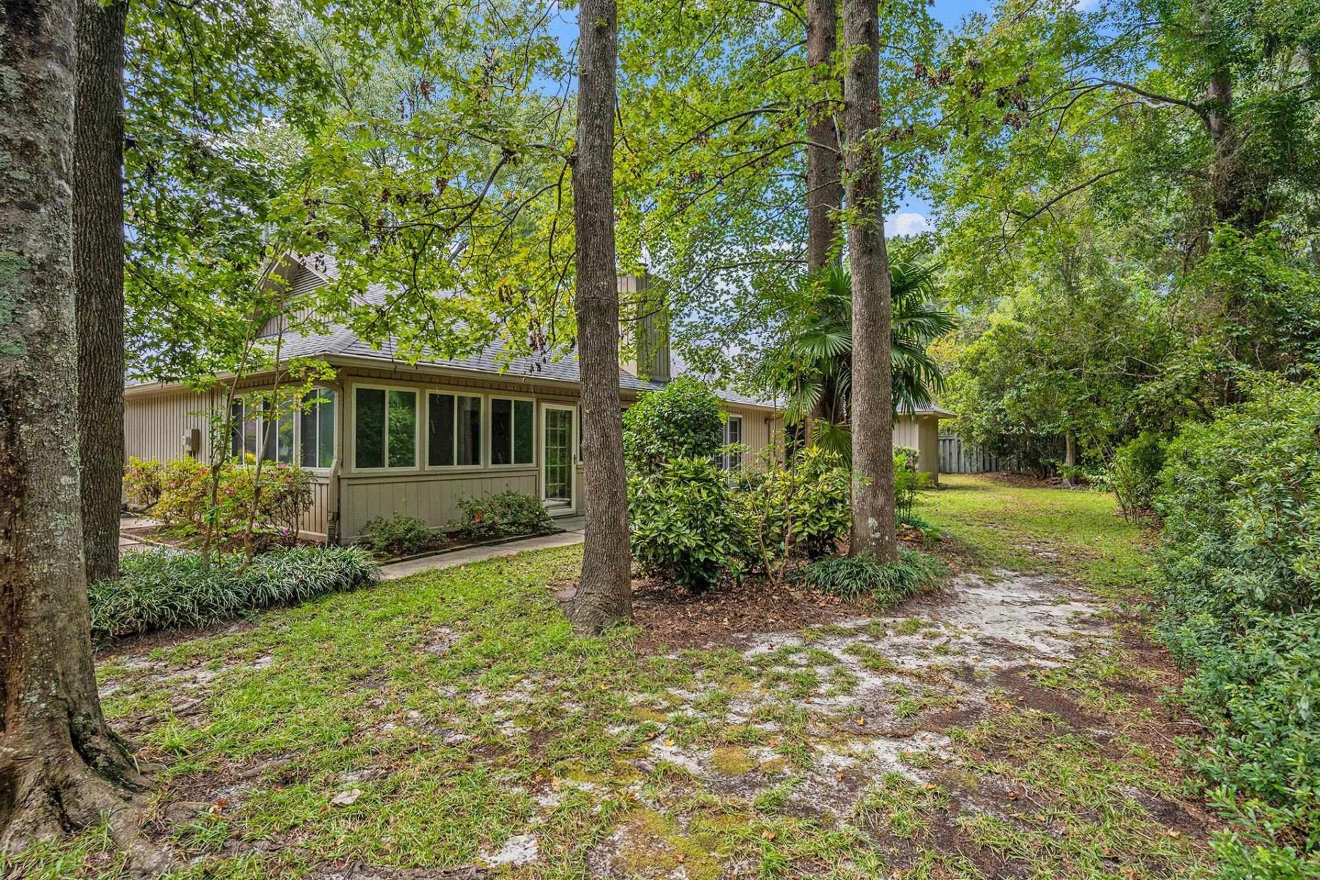 115 Hickory Dr. Photo 33