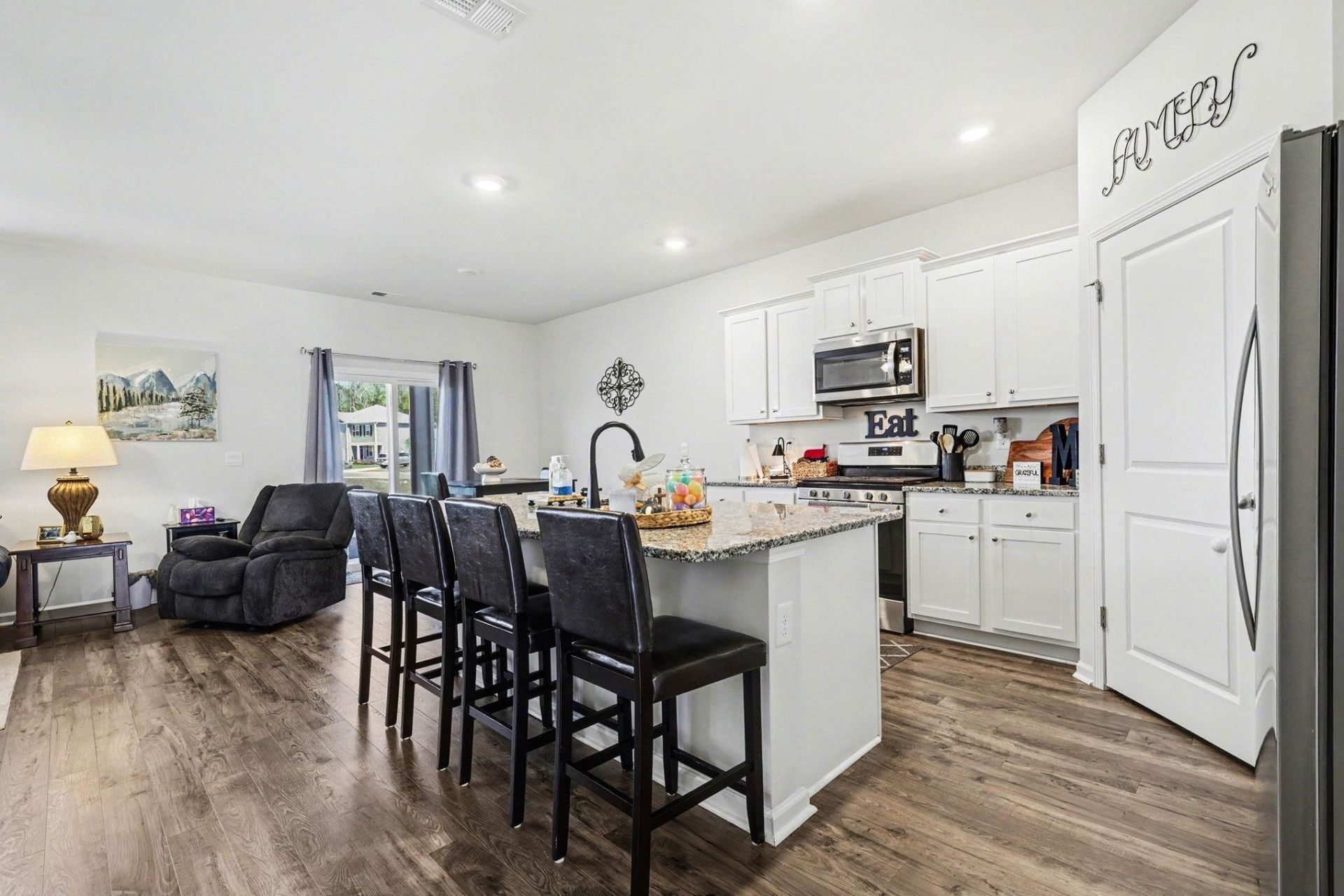 3031 Fair Ridge Way Photo 6