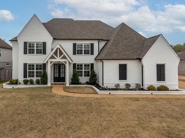 4917 MAPLE WALK DR, Lakeland, TN 38002