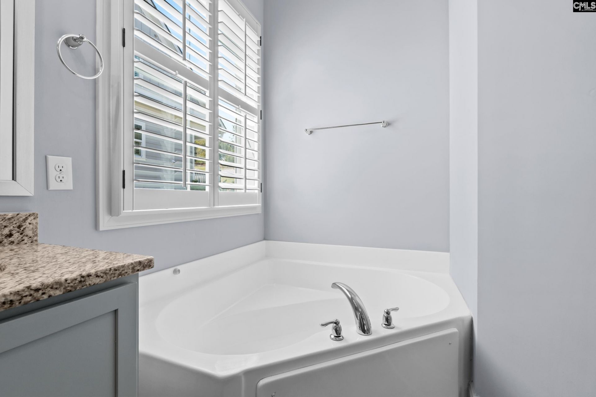 114 Mayhaw Drive  Photo 17