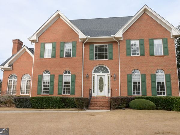 1402 Bromley Drive SE, Snellville, GA 30078