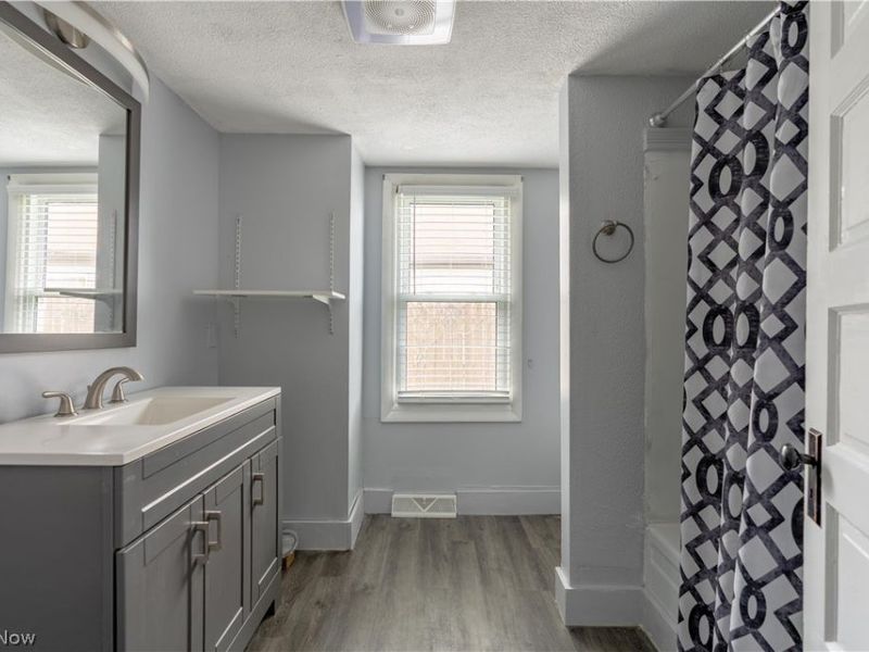 3736 Louise Street, Mogadore, OH 44260 Photo 13