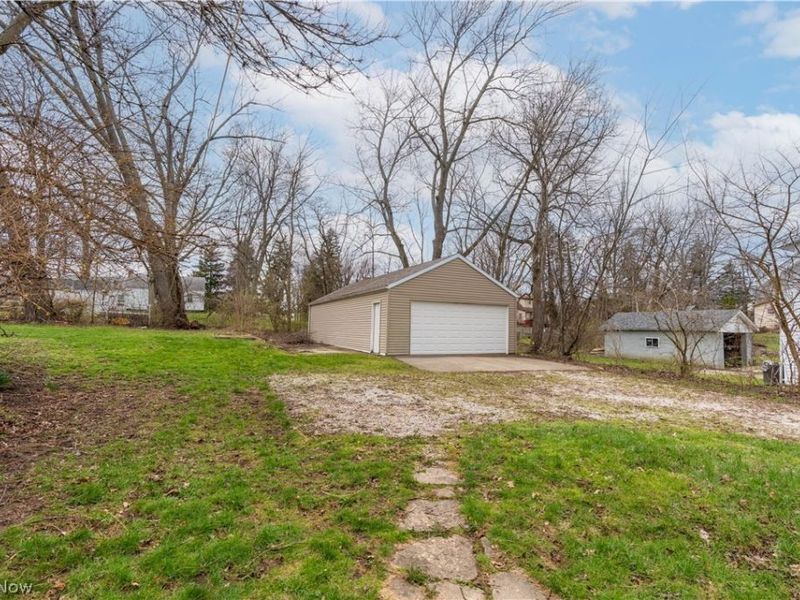 1841 S Freedom Avenue, Alliance, OH 44601 Photo 27