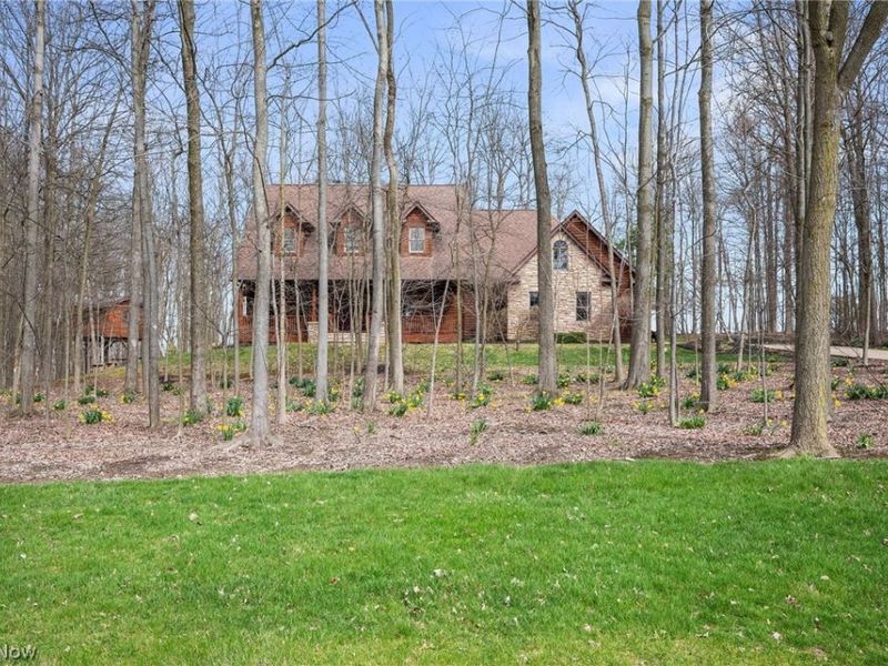 7500 Deerpath Trail, Seville, OH 44273 Photo 2