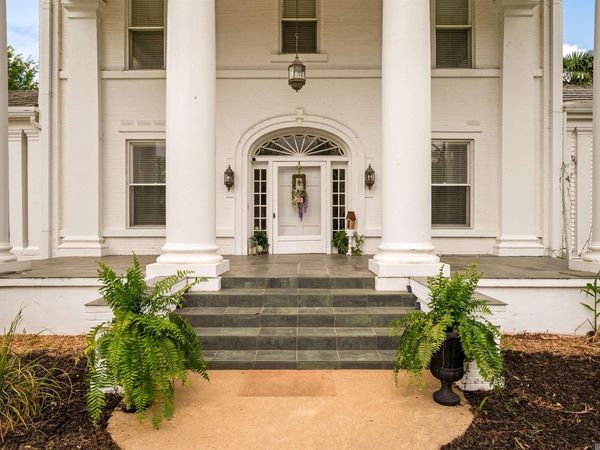 56 Meeker Road, Lecompte, LA 71346