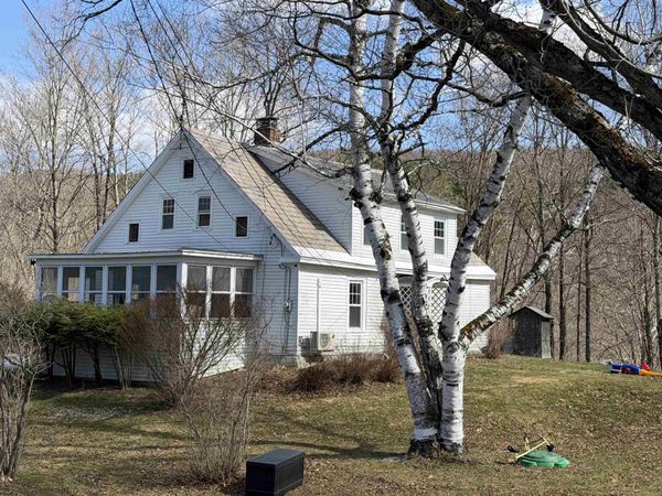 180 North Street, Middletown Springs, VT 05757