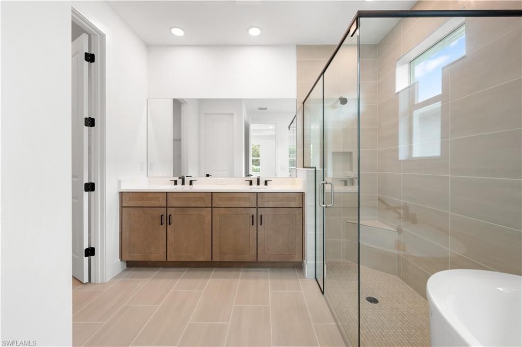 8775 Oceana Way, Naples, FL 34114 Photo