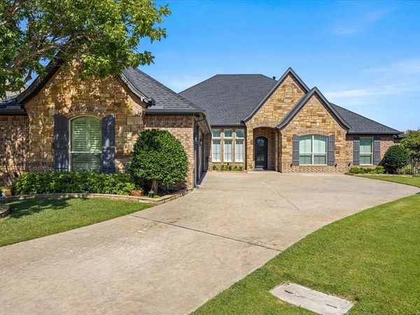 1203 Huntington Cove Court, Granbury, TX 76048