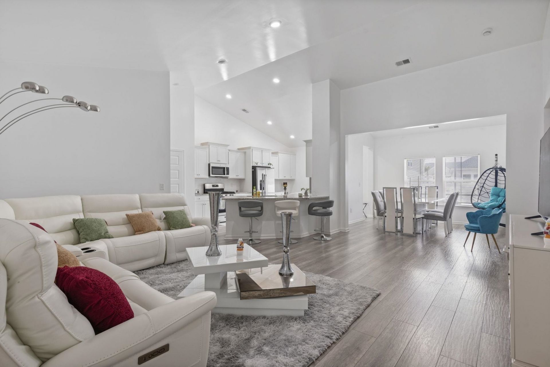 208 Augusta Green Way Photo 8