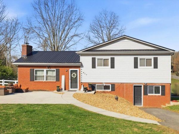 617 W Sunset Hills, Morristown, TN 37814