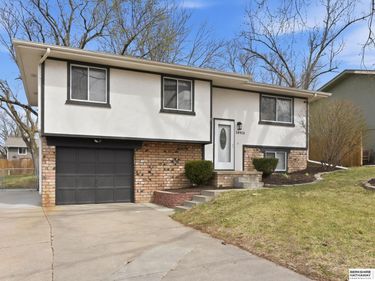 14908 Echo Hills Drive, Omaha, NE 68138