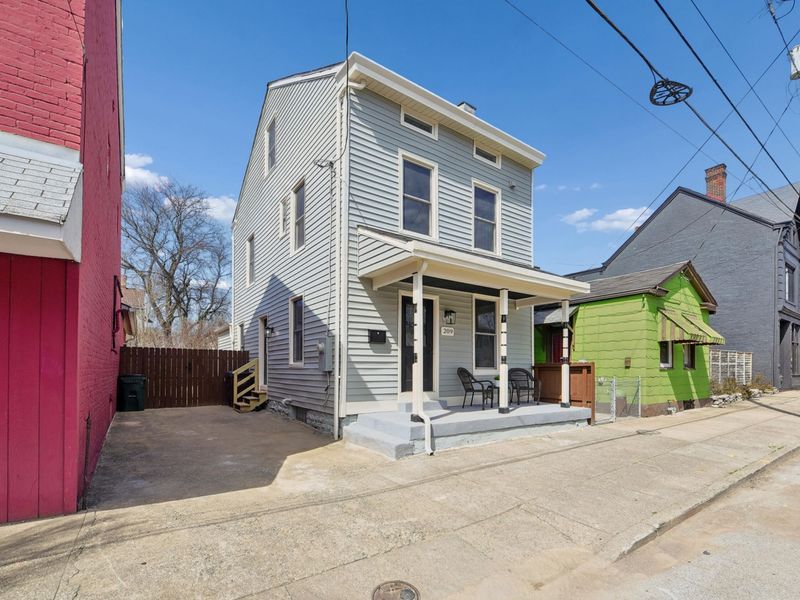 209 E 8th Street, Newport, KY 41071 Photo 2