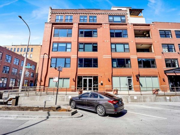 1118 W FULTON Street , Unit 202, Chicago, IL 60607