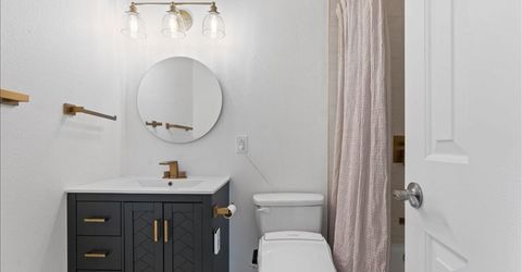 3325 Kings Row, Reno, NV 89503 Photo