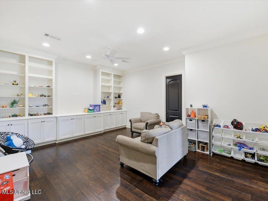 Property Image 46