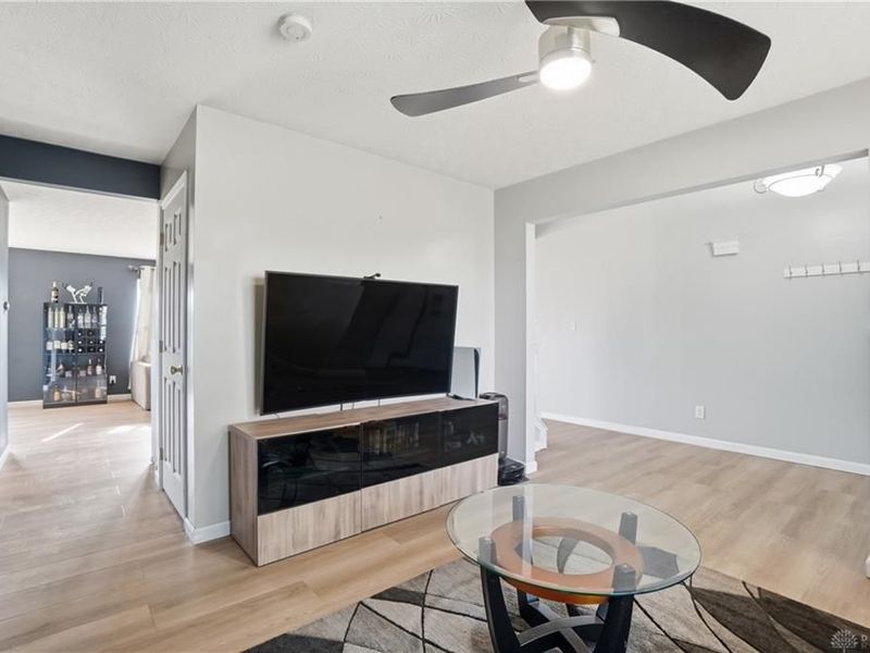 7276 Country Walk Drive, Franklin Township, OH 45005 Photo 16