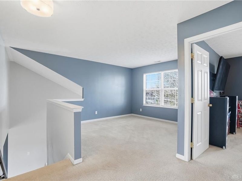 7276 Country Walk Drive, Franklin Township, OH 45005 Photo 17