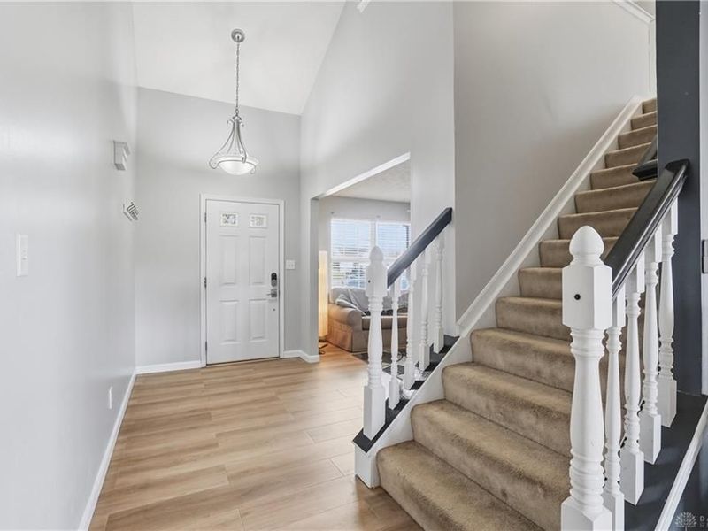 7276 Country Walk Drive, Franklin Township, OH 45005 Photo 5