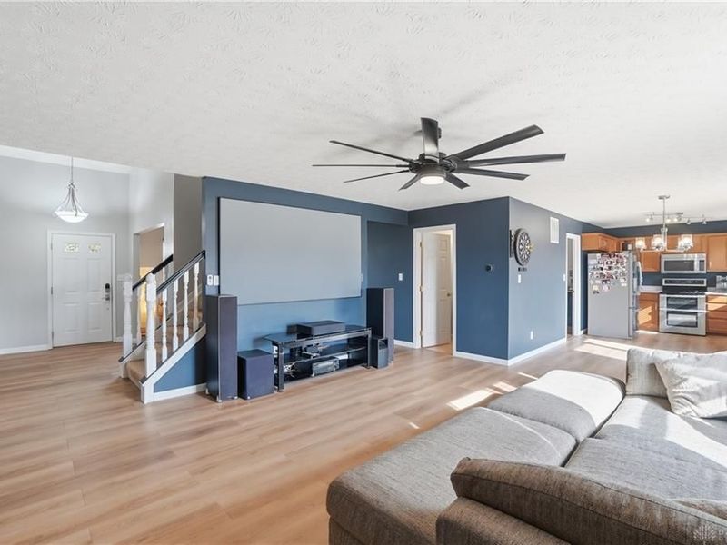 7276 Country Walk Drive, Franklin Township, OH 45005 Photo 7