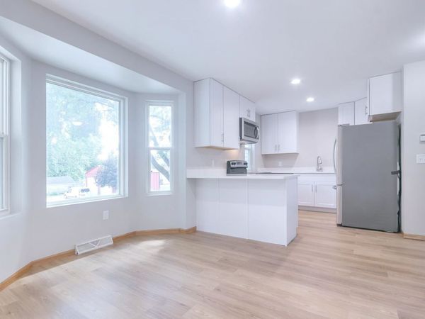 2414 Commercial Avenue, Madison, WI 53704