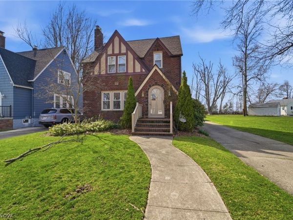 2679 Walnut Boulevard, Ashtabula, OH 44004