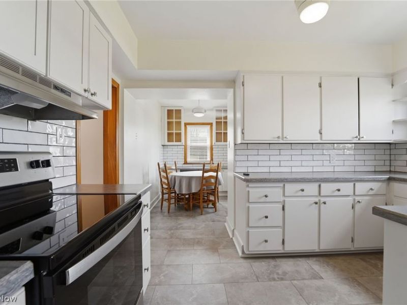 2679 Walnut Boulevard, Ashtabula, OH 44004 Photo 11