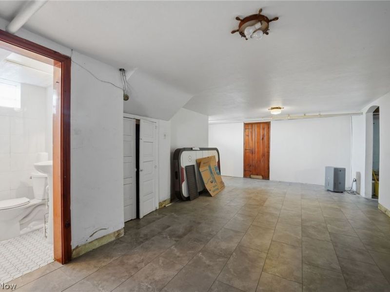 2679 Walnut Boulevard, Ashtabula, OH 44004 Photo 29