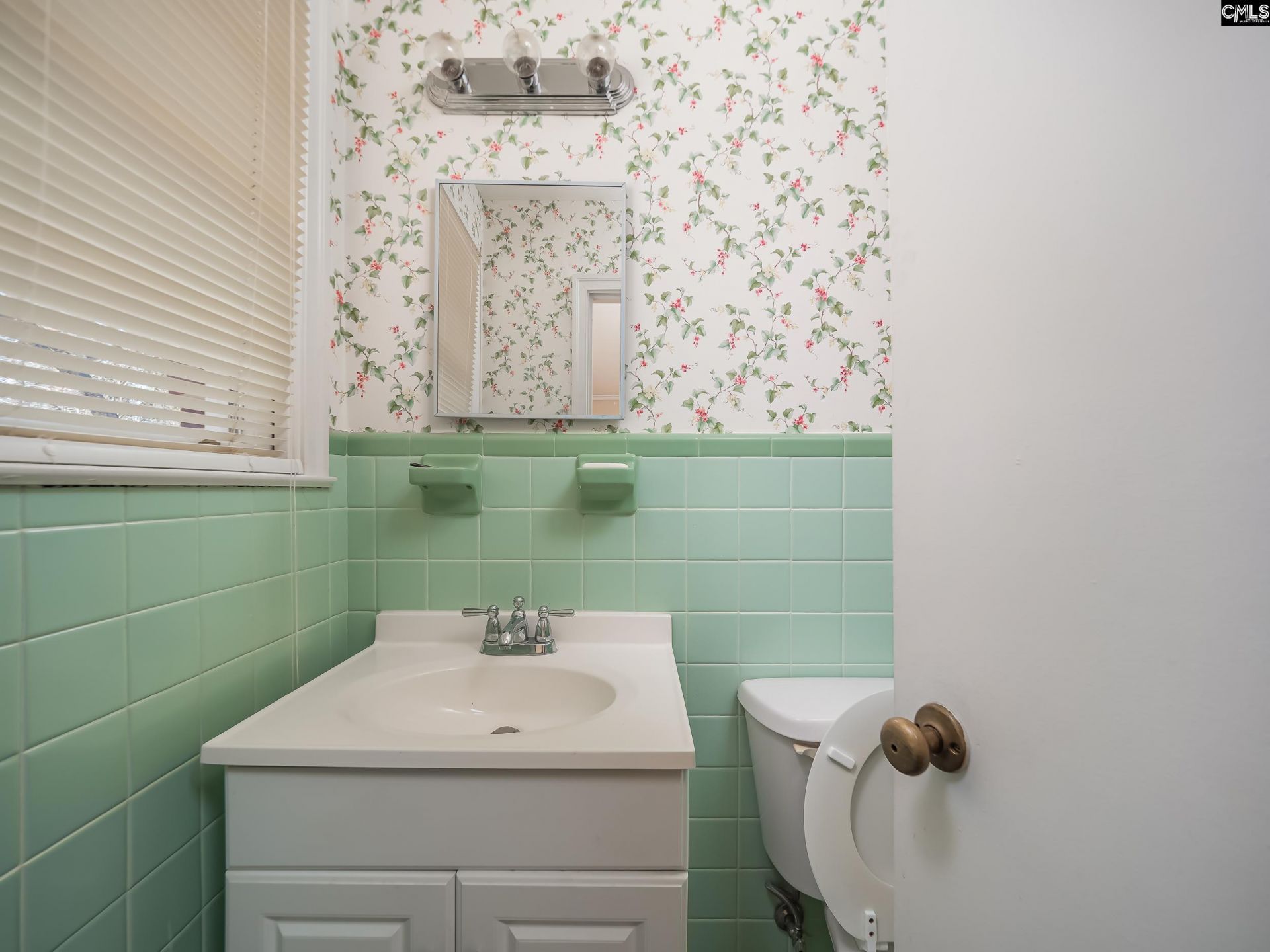 4523 Sandy Ridge Road Photo 14