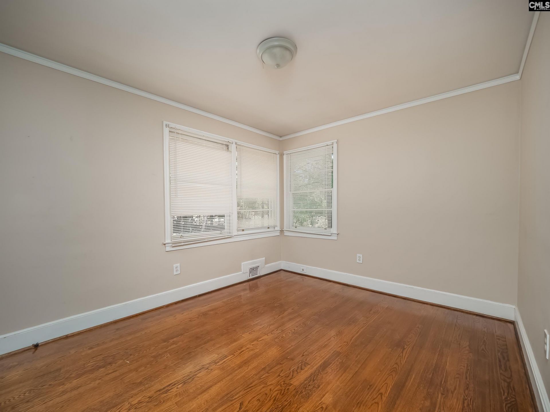 4523 Sandy Ridge Road Photo 8