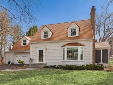 505 Plymouth Road, Minnetonka, MN 55305