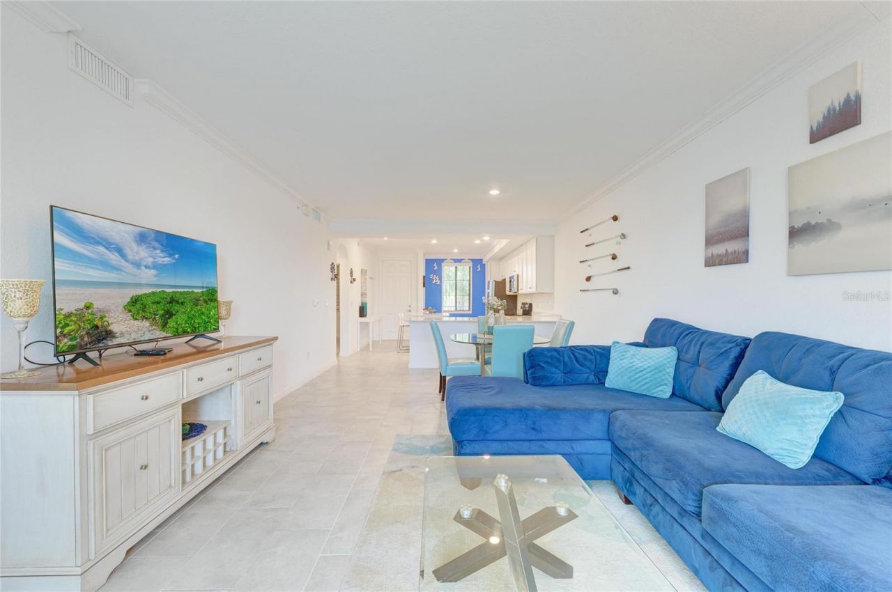 18114 Gawthrop Drive, Unit 204, Bradenton, FL 34211 Photo