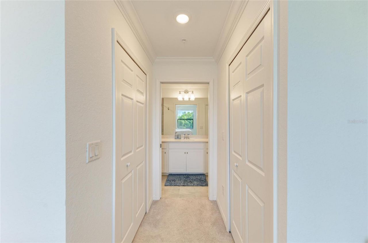 18114 Gawthrop Drive, Unit 204, Bradenton, FL 34211 Photo