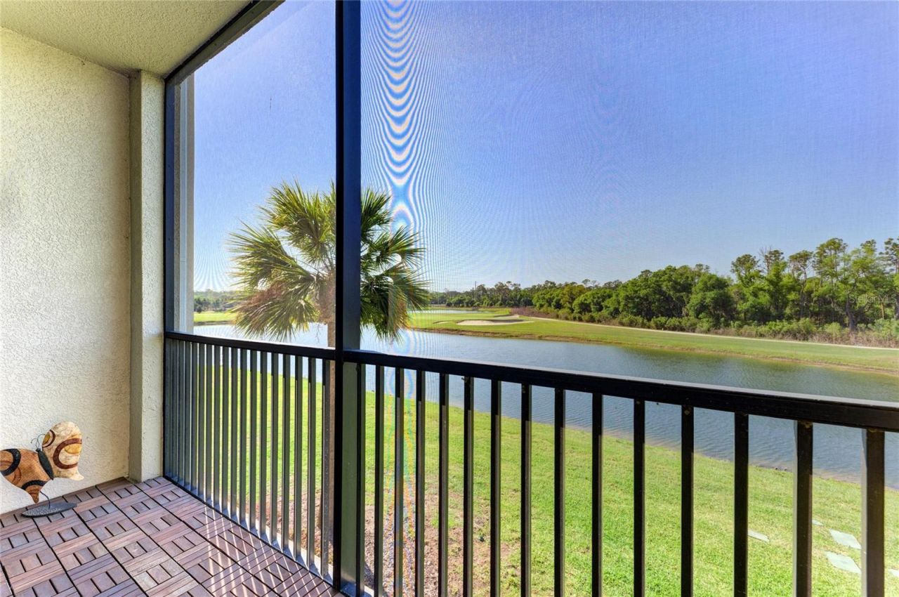 18114 Gawthrop Drive, Unit 204, Bradenton, FL 34211 Photo