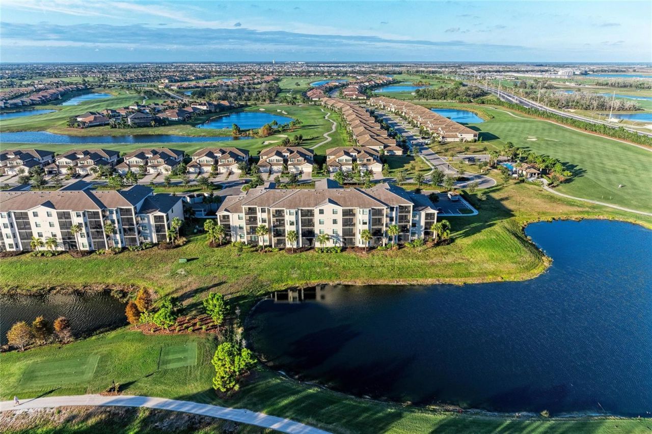 18114 Gawthrop Drive, Unit 204, Bradenton, FL 34211 Photo