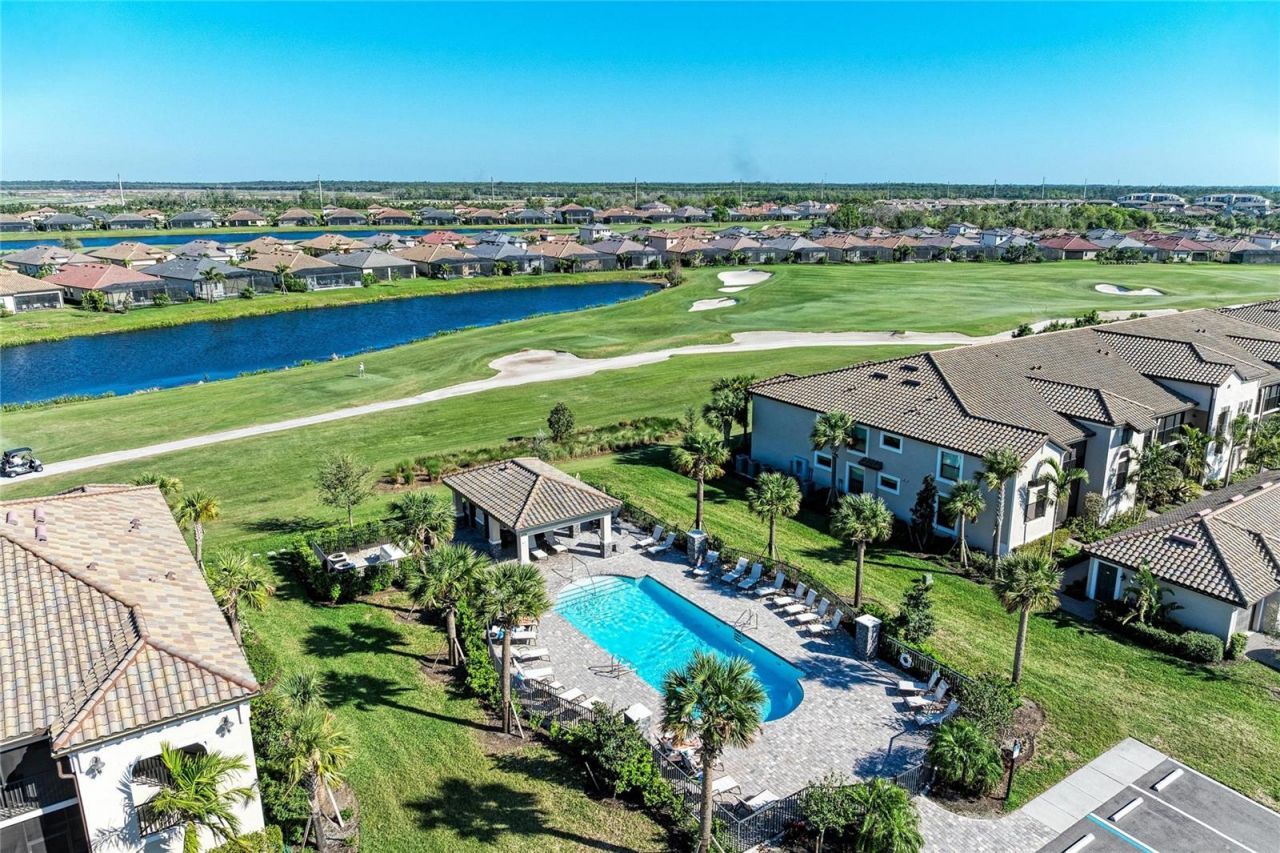 18114 Gawthrop Drive, Unit 204, Bradenton, FL 34211 Photo