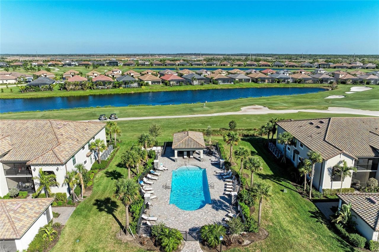 18114 Gawthrop Drive, Unit 204, Bradenton, FL 34211 Photo