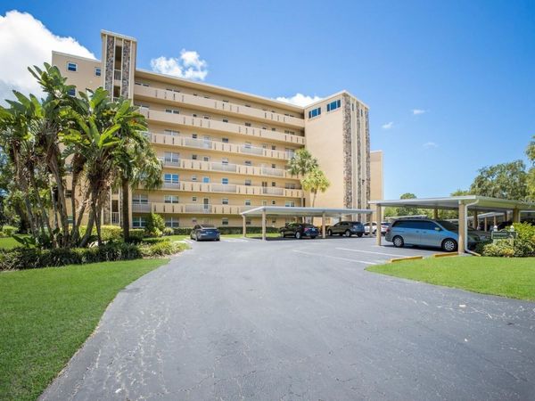 3640 IRONWOOD CIRCLE , Unit 406N, BRADENTON, FL 34209