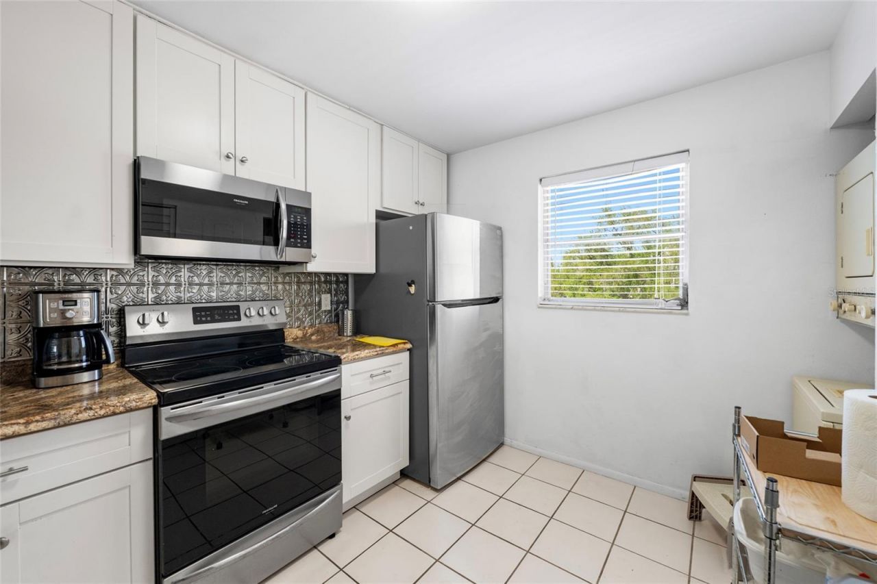 3640 Ironwood Circle, Unit 406N, Bradenton, FL 34209 Photo