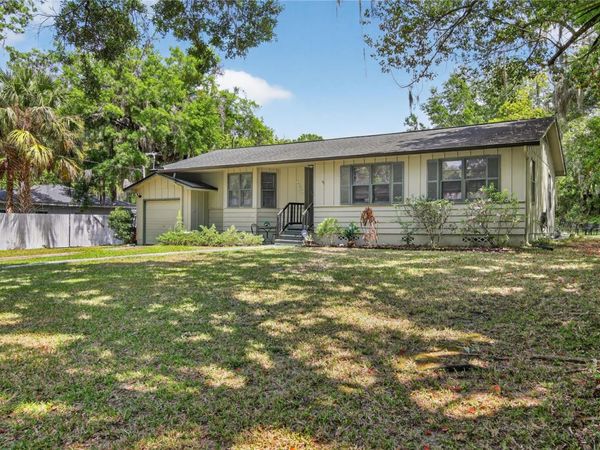1803 SE 3RD AVENUE , OCALA, FL 34471