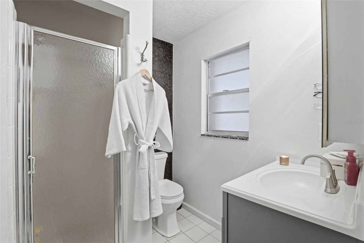 4731 NW 39th Street, Gainesville, FL 32606 Photo