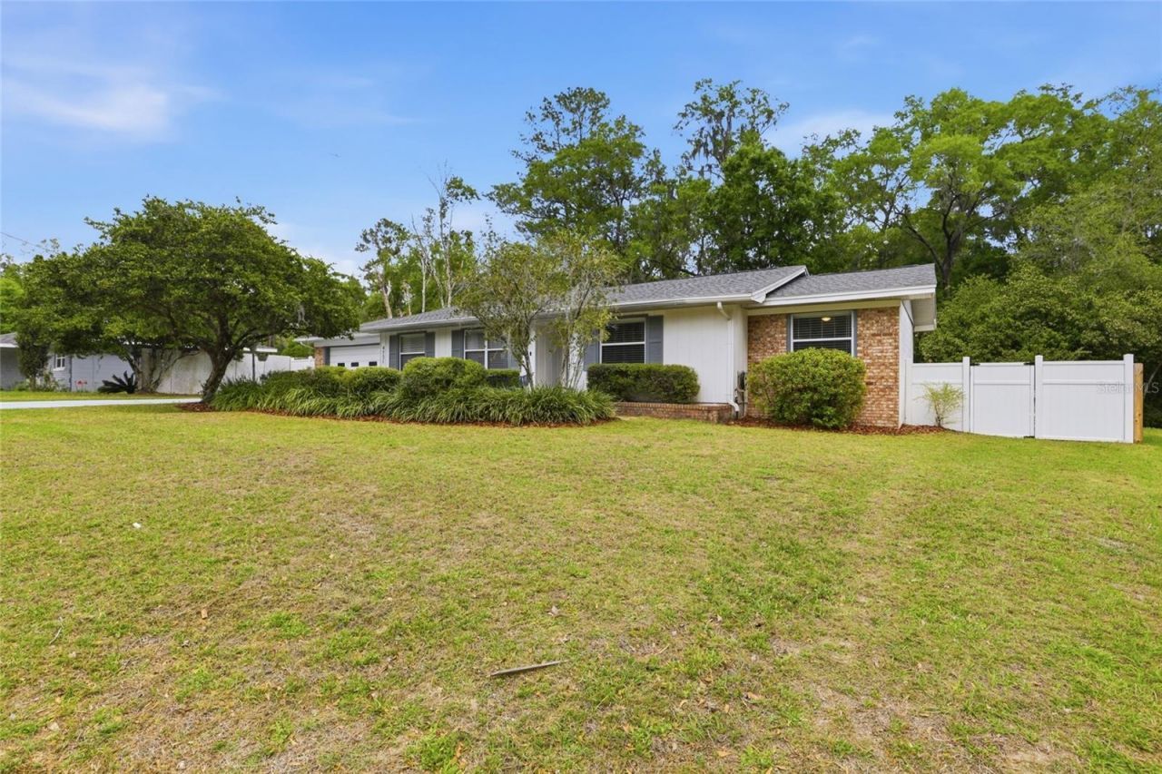 4731 NW 39th Street, Gainesville, FL 32606 Photo