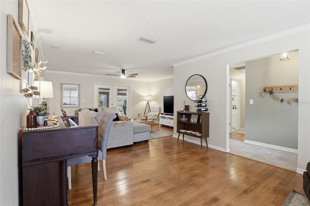 4731 NW 39th Street, Gainesville, FL 32606 Photo
