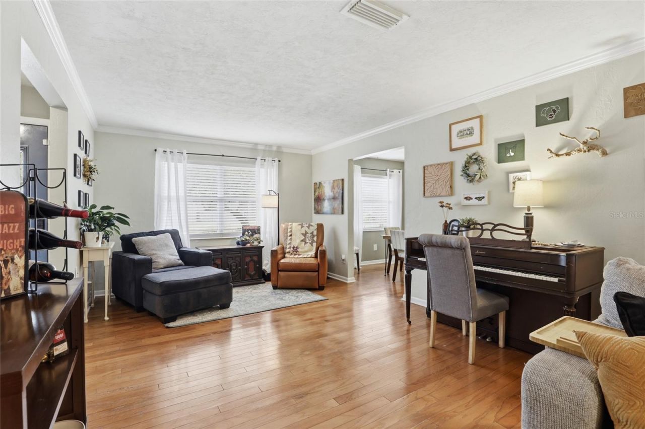 4731 NW 39th Street, Gainesville, FL 32606 Photo