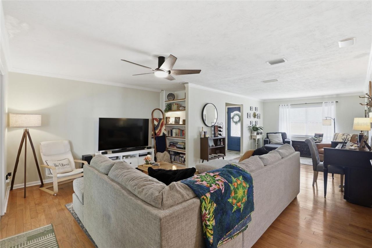 4731 NW 39th Street, Gainesville, FL 32606 Photo