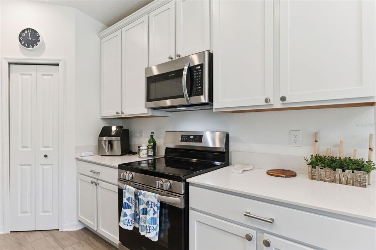 3963 Willowbrook Drive, Edgewater, FL 32141 Photo