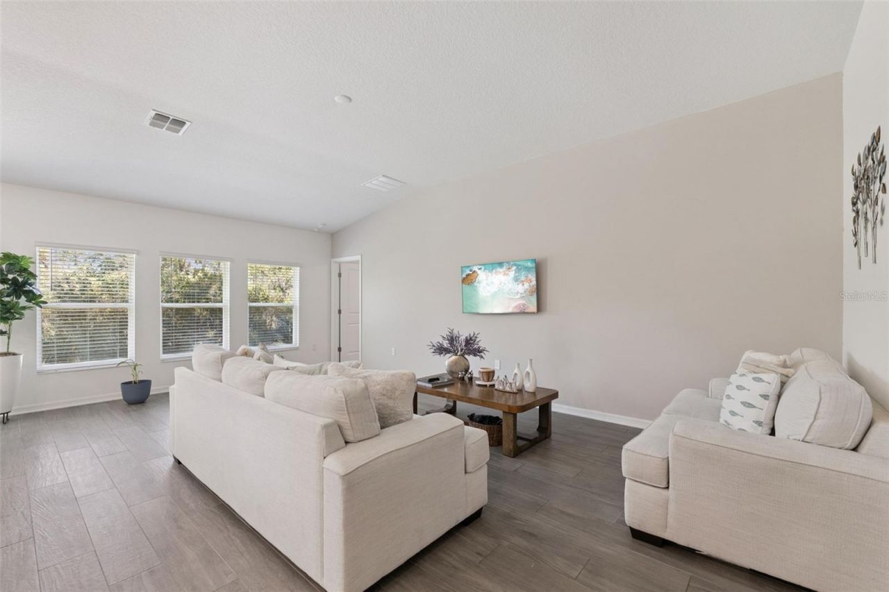 3963 Willowbrook Drive, Edgewater, FL 32141 Photo