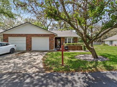 5180 LAZY OAKS DRIVE , Unit 5180, WINTER PARK, FL 32792