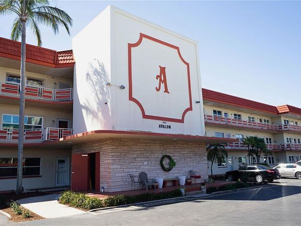 5840 30TH AVENUE S, Unit 102, GULFPORT, FL 33707