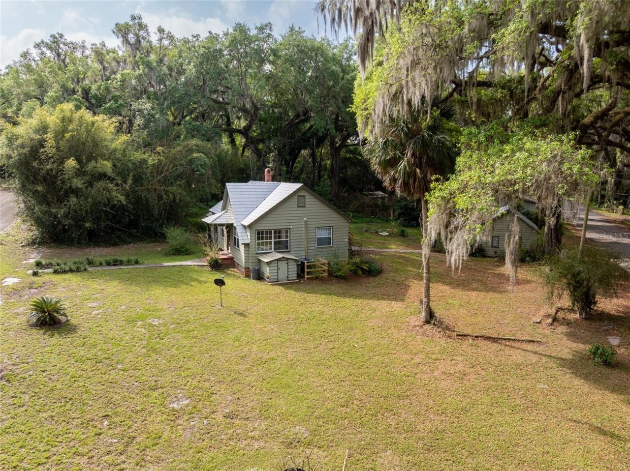 520 Desoto , De Leon Springs, FL 32130 Photo