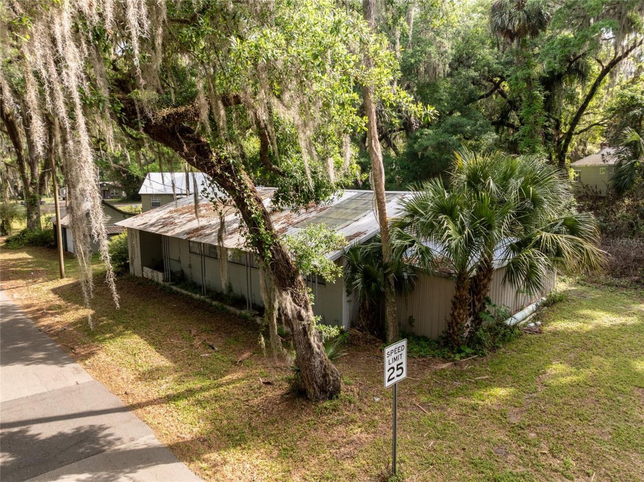 520 Desoto , De Leon Springs, FL 32130 Photo